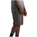 Pantaloni Ciclism Scurti Specialized Men's Trail w/ Liner - Charcoal
