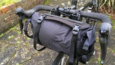 Topeak Frontloader pentru bikepacking, testat de Cyclingweekly! Topeak Frontloader pentru bikepacking, testat de Cyclingweekly!